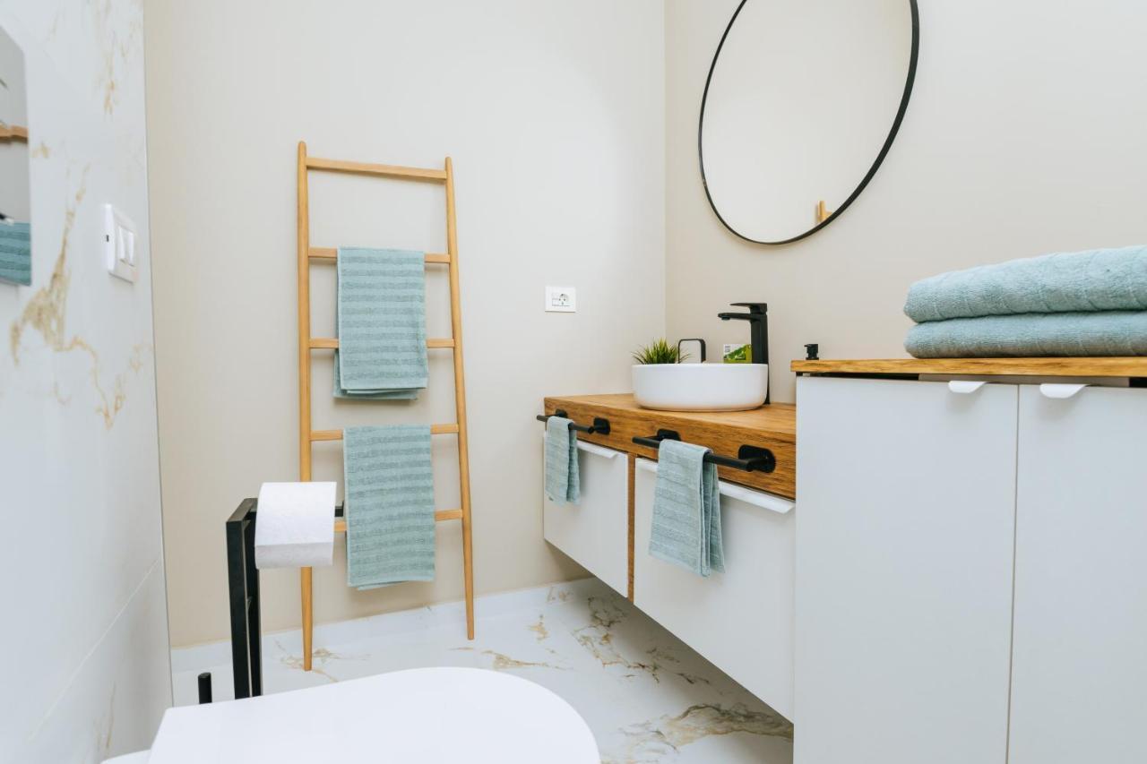 Amazing renovated pool view Apartment, 2 min to Fañabe Beach Costa Adeje  Esterno foto
