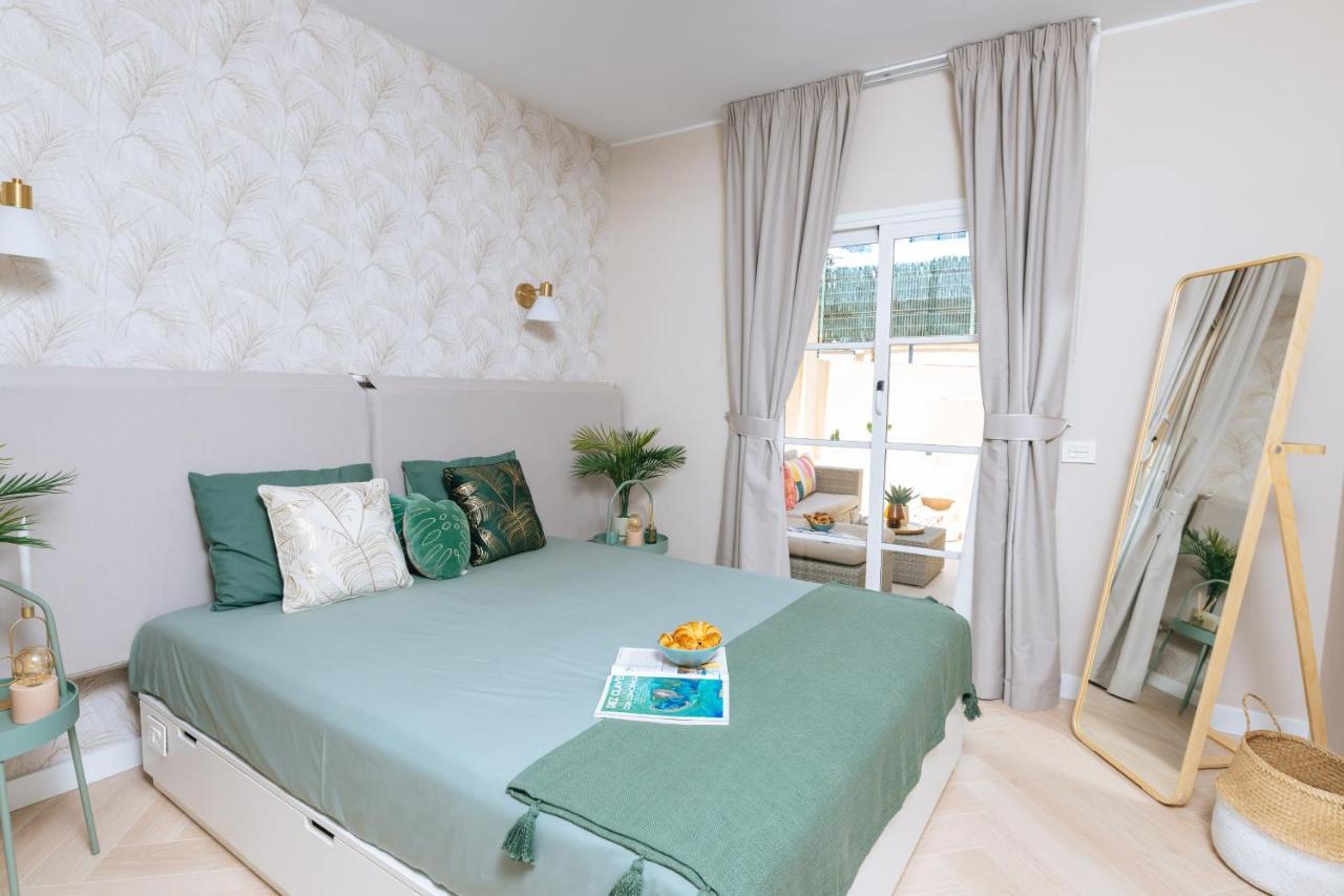 Amazing renovated pool view Apartment, 2 min to Fañabe Beach Costa Adeje  Esterno foto
